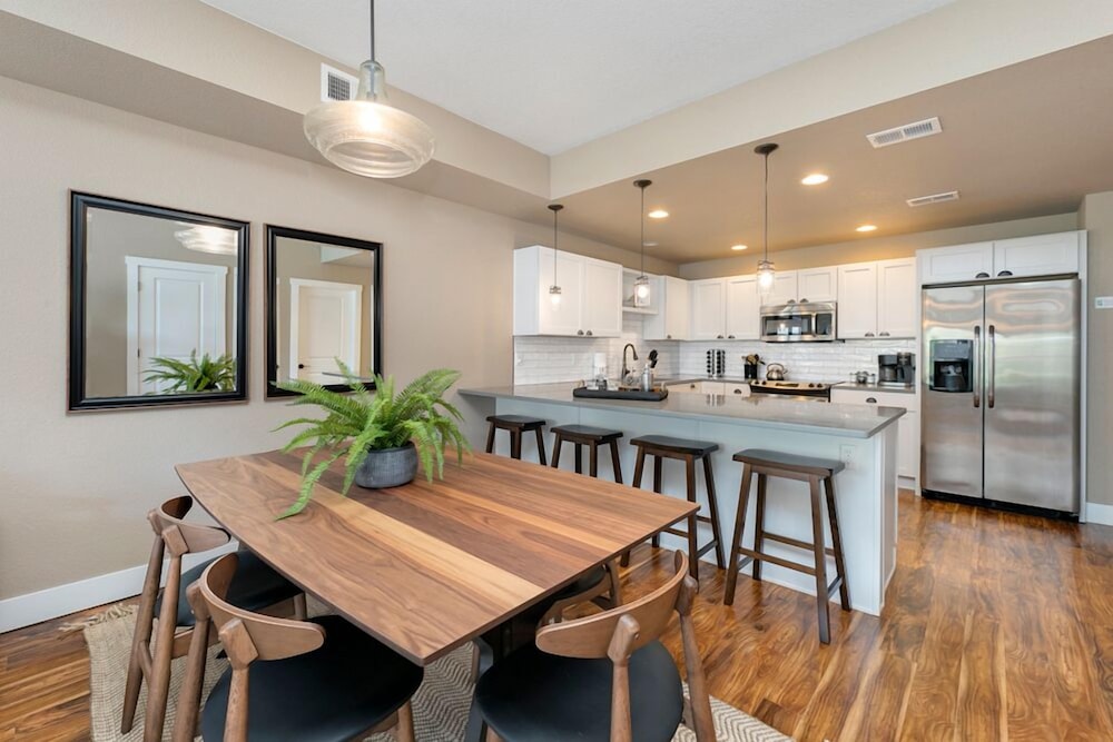 Amazing Urban Townhome near Breweries & River in Fort Collins, United States