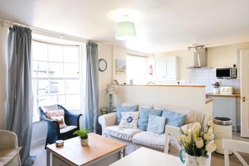 Elizabeth: Charming two bedroom apartment in centre of town — 4-Star Luxury Hotel in Ramsgate, United Kingdom