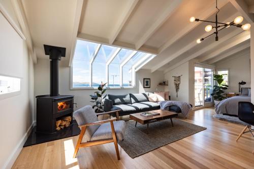 Litora Accommodation — 4-Star Luxury Hotel in Hobart, Australia