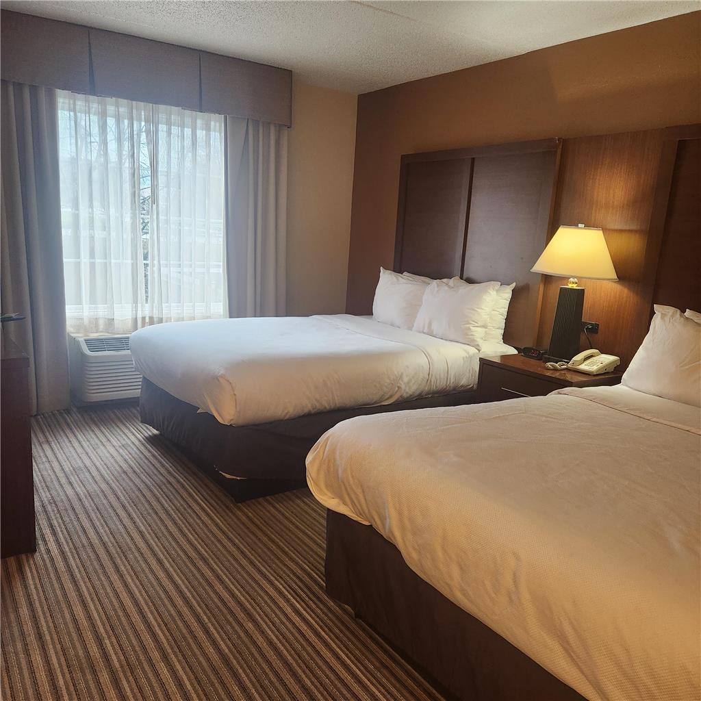 Best Western Chocolate Inn at the Park - photo 22