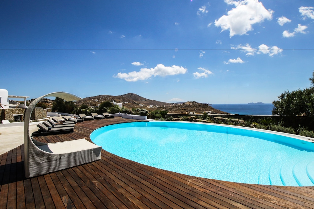 Bluewave Villa — 4-Star Luxury Hotel in Mykonos, Greece