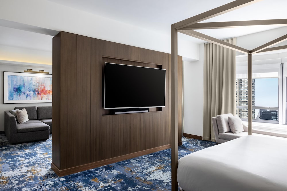 New York Hilton Midtown - photo 24