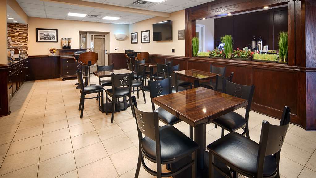 Best Western Plus Crawfordsville Hotel - photo 5