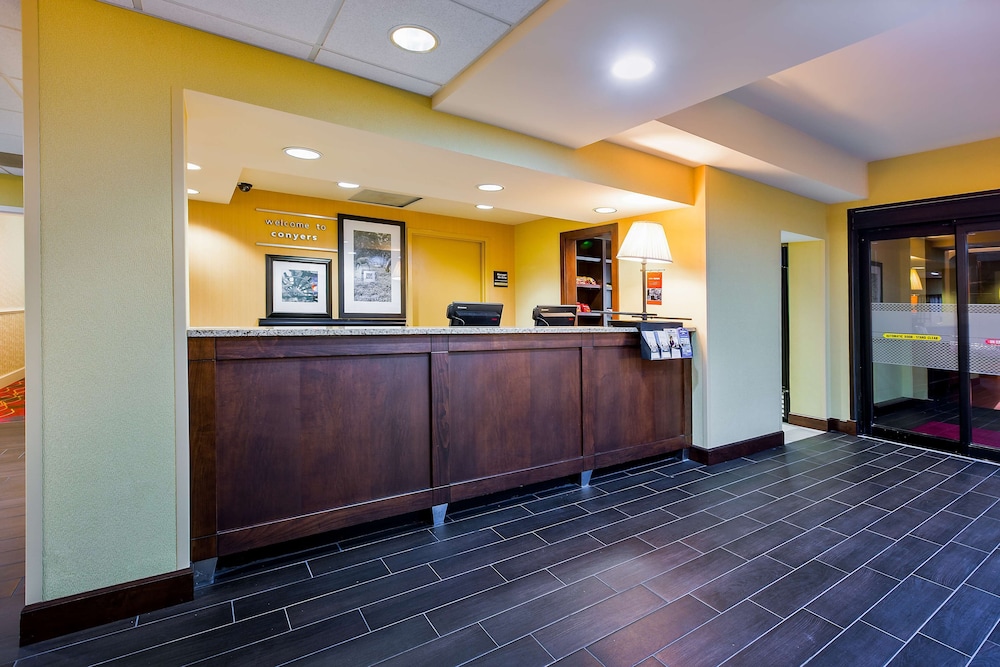 Hampton Inn Conyers - photo 6