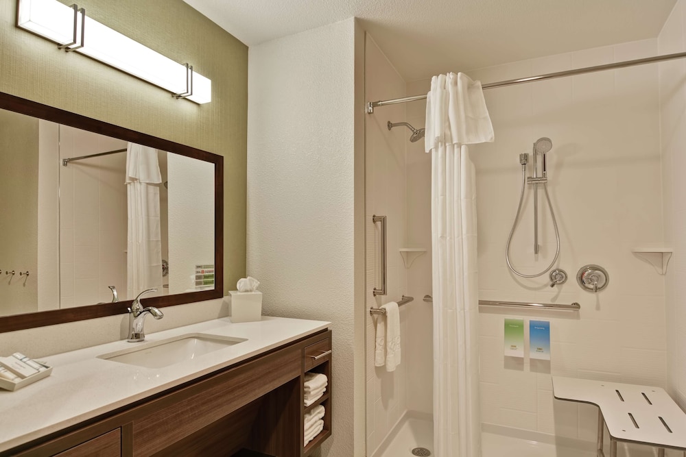 Home2 Suites by Hilton Rochester Mayo Clinic Area - photo 26