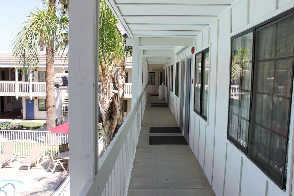 Motel 6 Coalinga CA East - photo 2