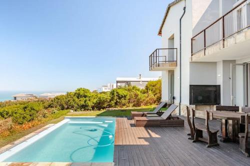 The Pinnacle Hideaway in Mossel Bay, South Africa
