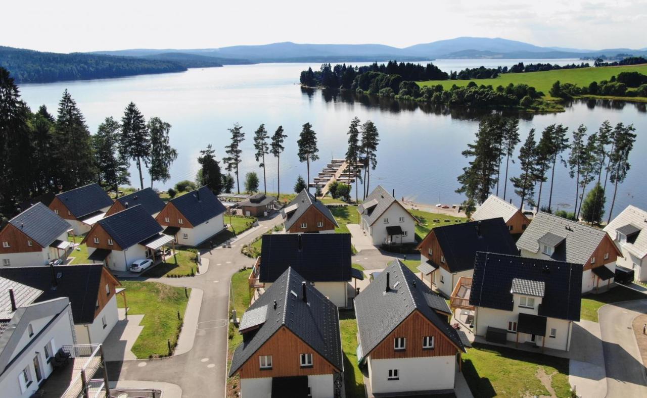 Lipno Lakeside Dům u jezera Dům 24 až 10 osob in Frymburk, Czech Republic