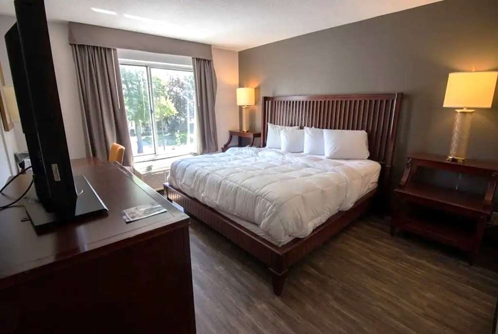 Baymont Inn and Suites by Wyndham Columbus Near OSU - photo 87