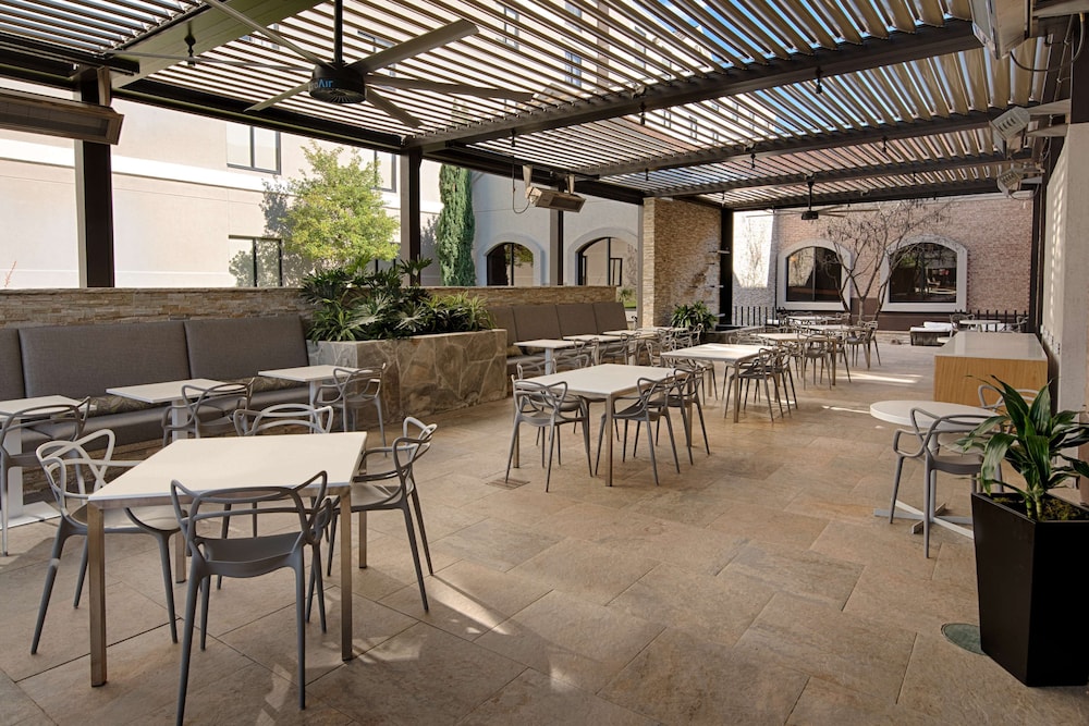 Hilton Garden Inn Las Colinas - photo 59
