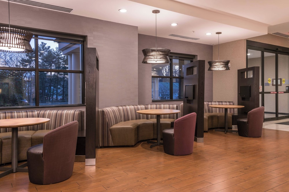 Courtyard by Marriott Newark University of Delaware - photo 20