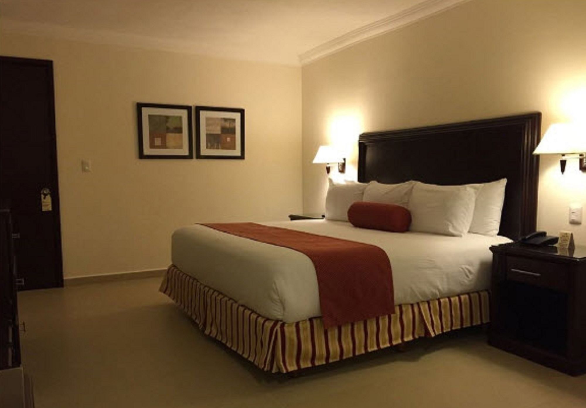 Hotel Bonampak - last minute hotel in Cancun