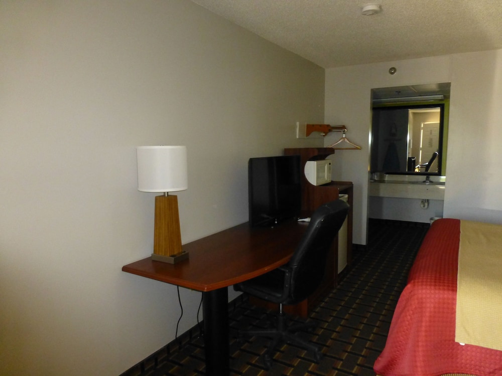 Coach Inn - photo 10