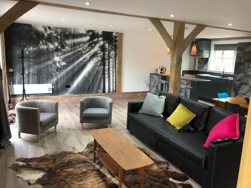 Finlaystone Family Barn — 4-Star Luxury Hotel in Greenock, United Kingdom