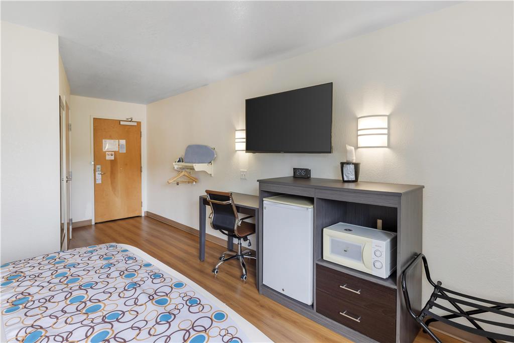 SureStay Plus Hotel by Best Western Niagara Falls East - photo 19