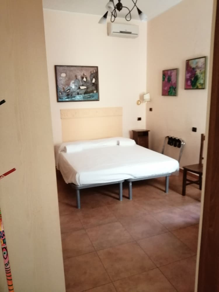 Residence 1810 — 4-Star Luxury Hotel in Benevento, Italy