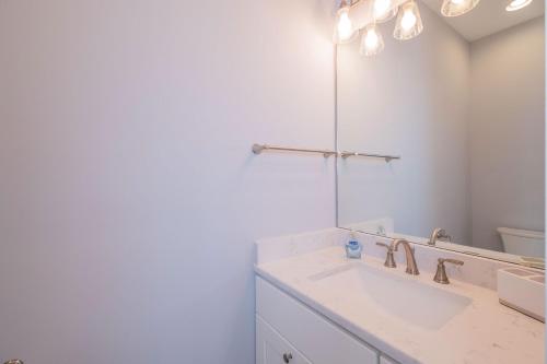 Sweet Sunshine by Oak Island Accommodations - photo 13
