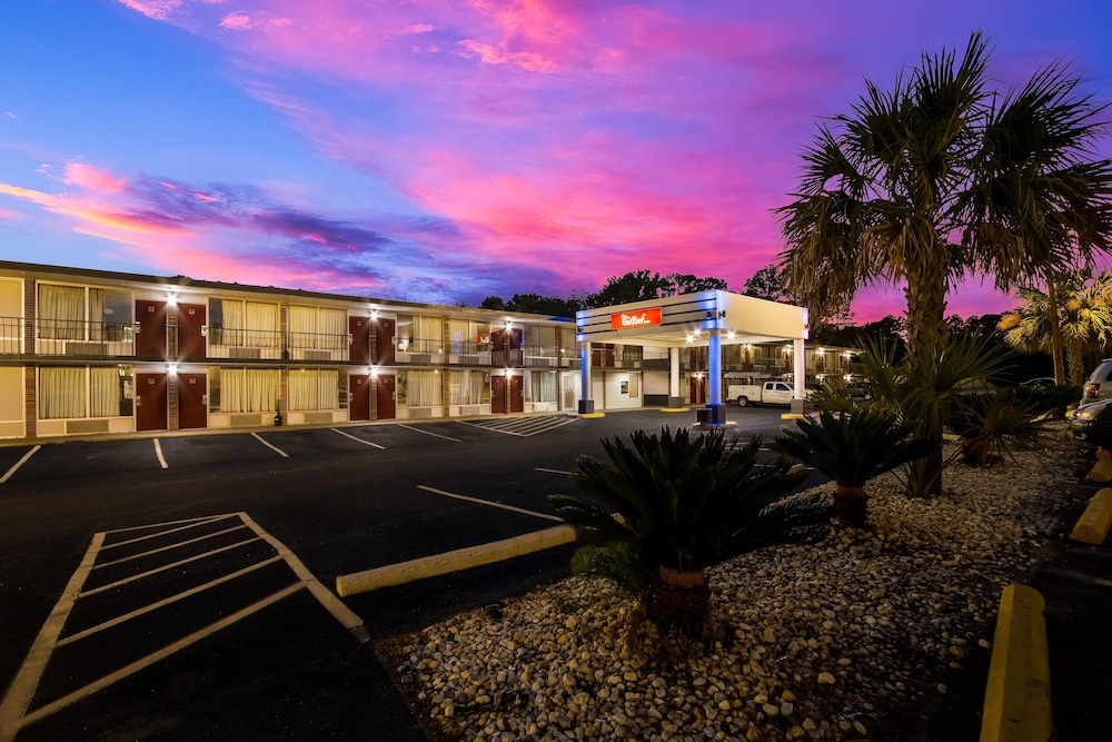 Red Roof Inn Columbia SC Airport - photo 31