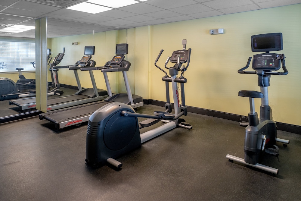 Holiday Inn Hotel & Suites Beckley by IHG - photo 19