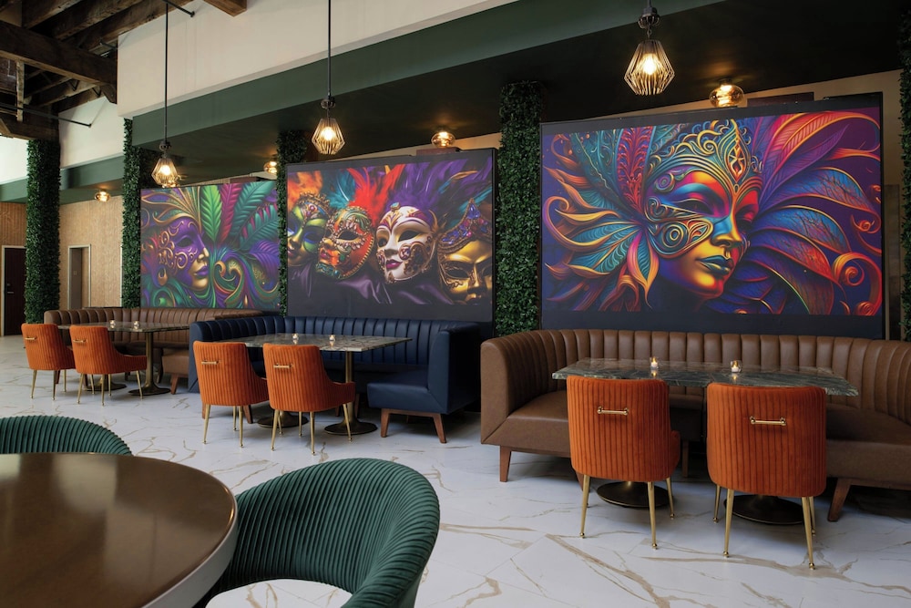 Courtyard by Marriott New Orleans Warehouse Arts District - photo 24