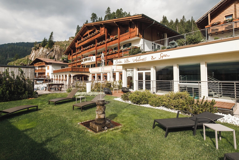 Sayonara Nature Wellness Hotel in Siror, Italy