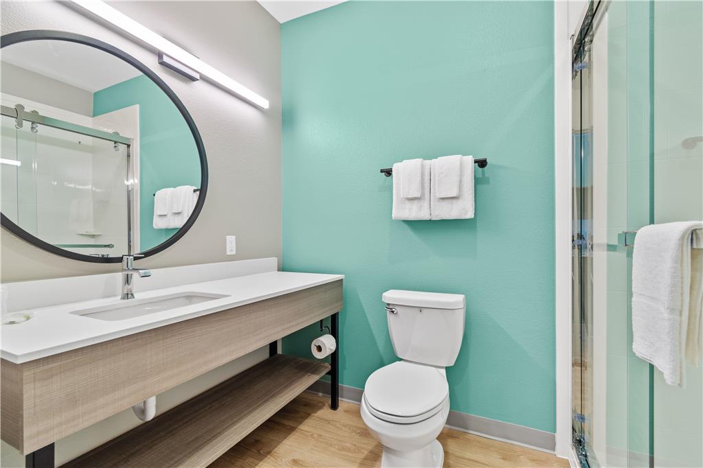 ECHO Suites Extended Stay by Wyndham Houston Katy West - photo 16