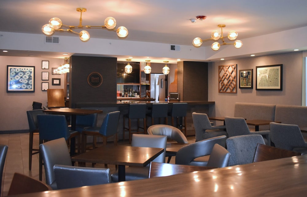 Four Points by Sheraton Chicago Westchester Oak Brook - photo 8