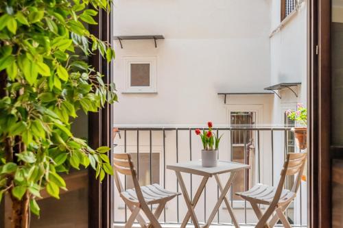 GuestHost Central Apartment Palermo — 4-Star Luxury Hotel in Palermo, Italy