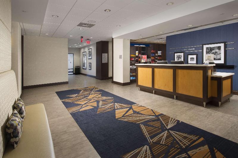 Hampton Inn & Suites Falls Church - photo 12
