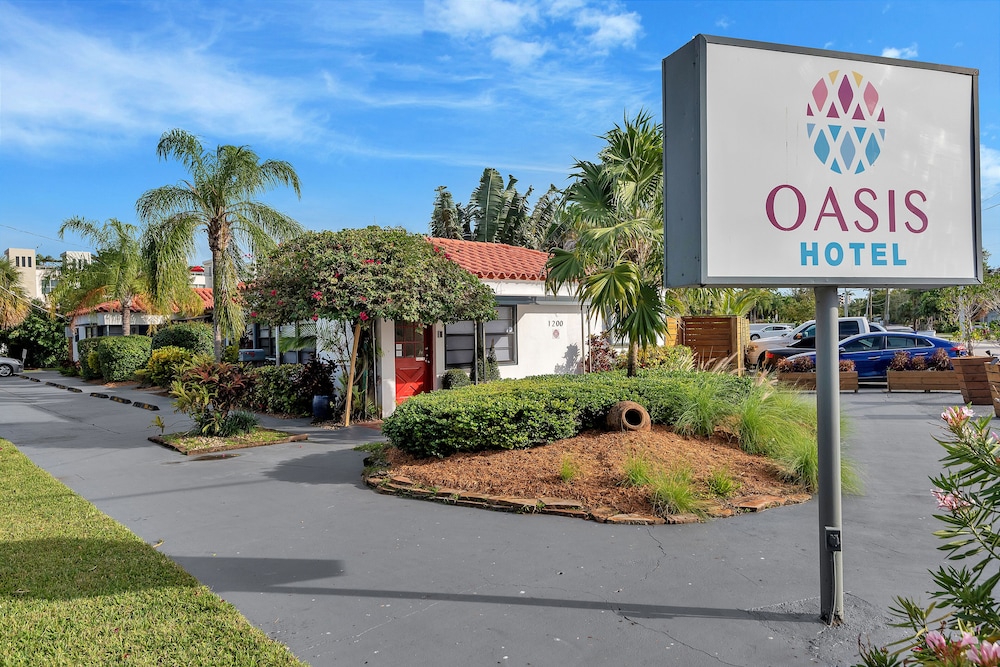 Oasis Hotel - photo 74