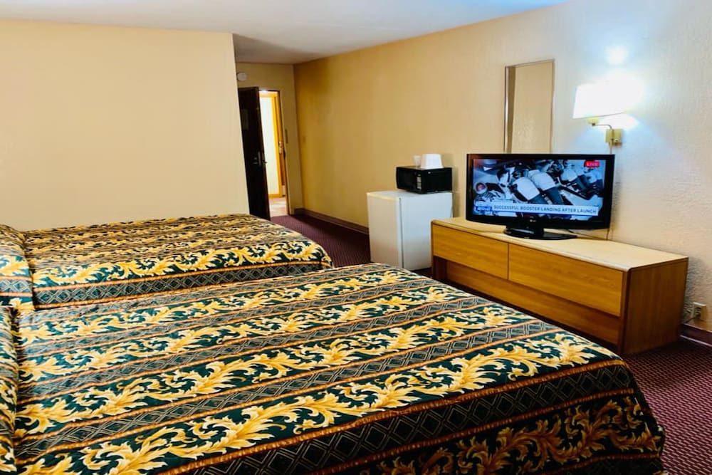 Red Carpet Inn & Suites Lima - photo 28