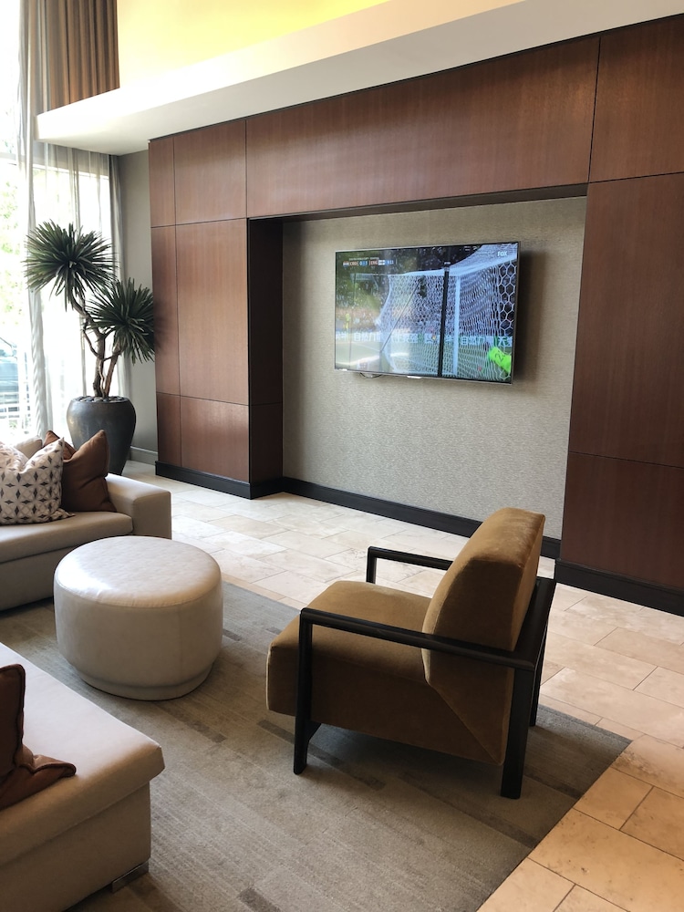New World Stay — Mclean — photo 3