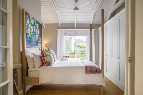 Charming Coastal Townhouse at The Majestic