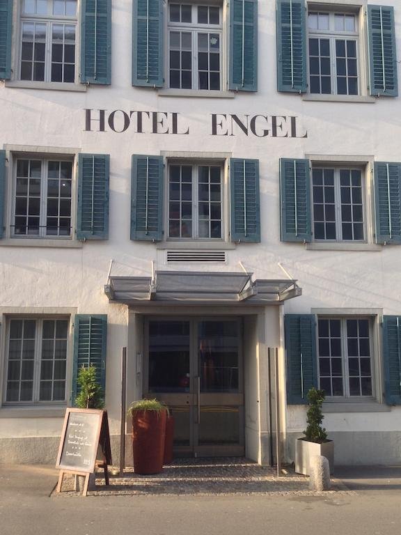Hotel Engel am Bahnhof — hotel in Horgen