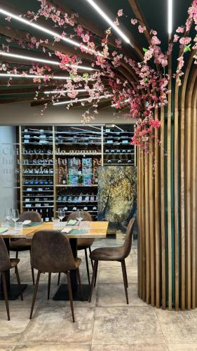 Agriturismo Parco delle Querce — 4-Star Luxury Hotel in Valentano, Italy