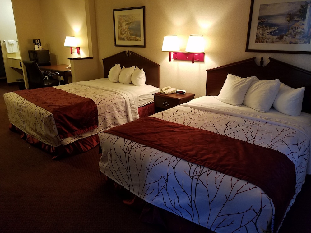 Holiday Inn Express & Suites Portland East - photo 10
