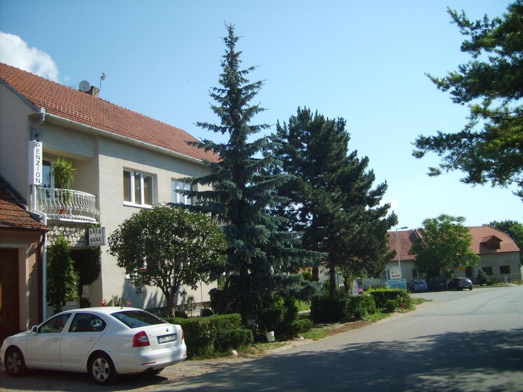Aben & Hana Penzion — hotel in Modrice