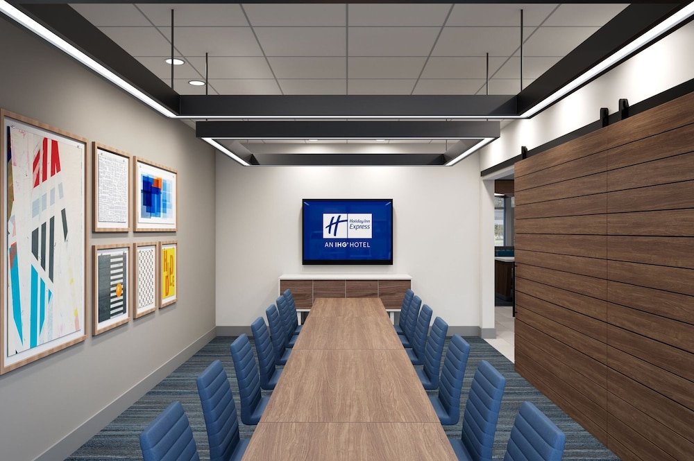 Holiday Inn Express & Suites Lima by IHG - photo 48