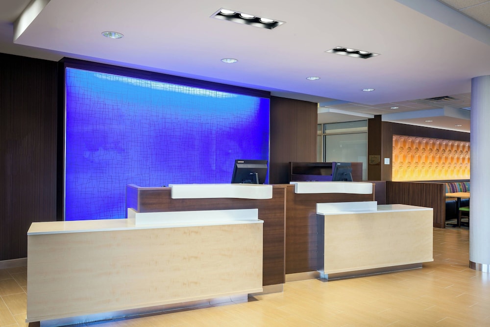 Fairfield Inn & Suites by Marriott Tacoma DuPont - photo 3