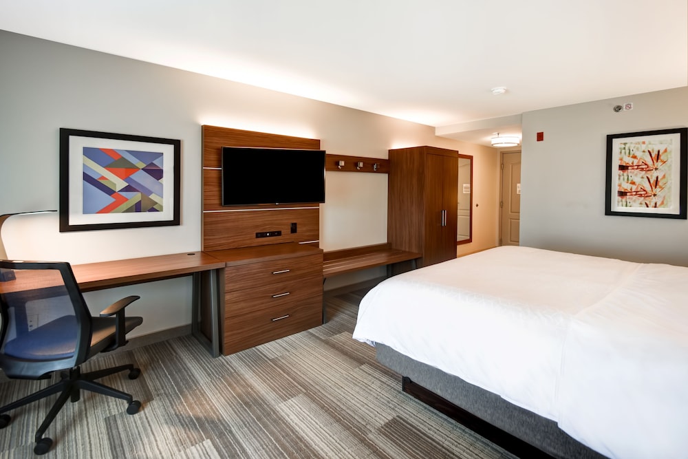 Holiday Inn Express & Suites Schererville by IHG - photo 8