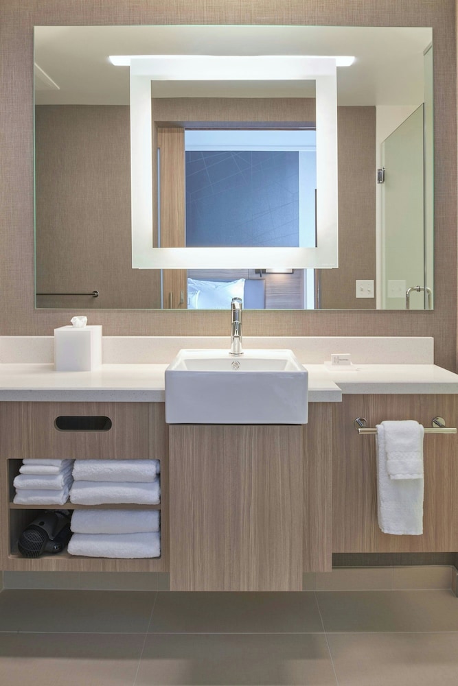 SpringHill Suites by Marriott East Lansing University Area - photo 6