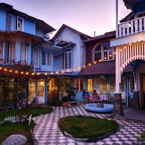 La Cascarona - carbon neutral hotel in Santiago