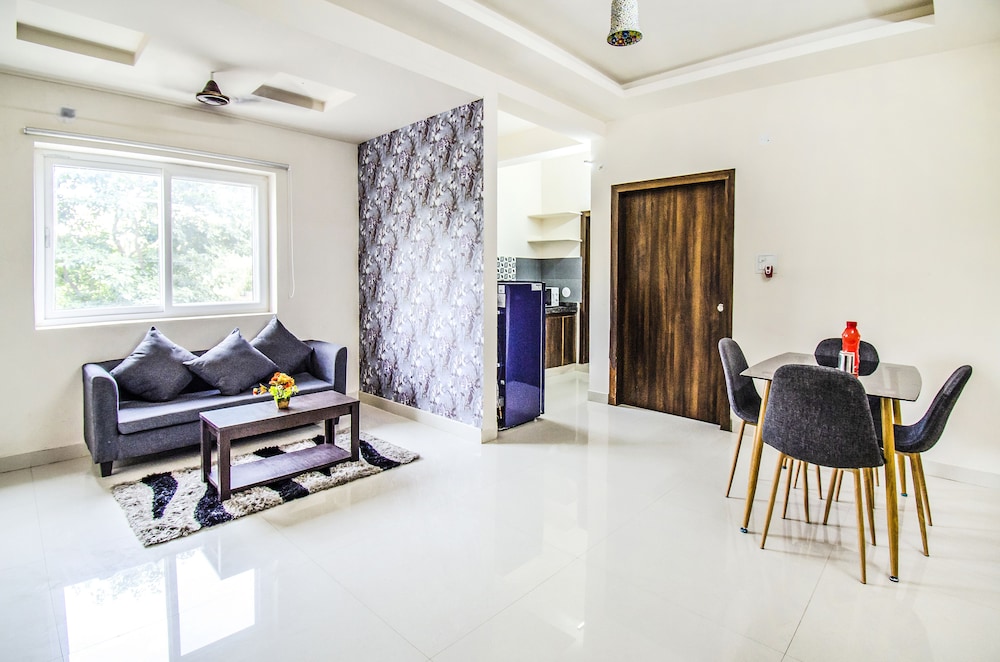 FabEscape Himadri Inn in Almora, India