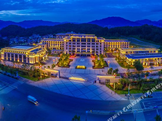 Wuping County Further Education Base Hotel in Pingchuan, People's Republic of China