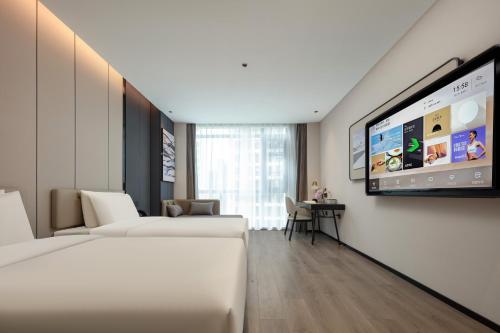 Atour Hotel Jiangmen Huayin Plaza in Jiangmen, People's Republic of China