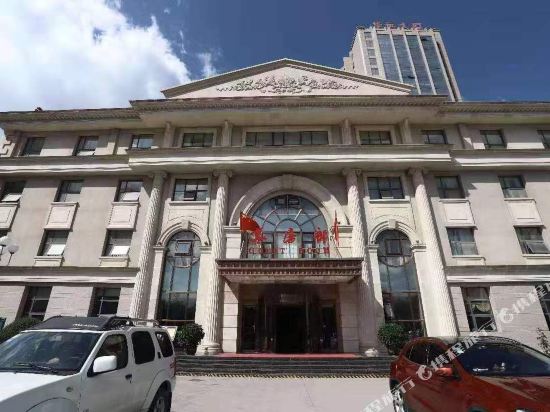 Longdong Hotel — Qingyang — photo 4