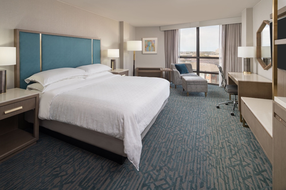 Sheraton Dallas Hotel by the Galleria - photo 14