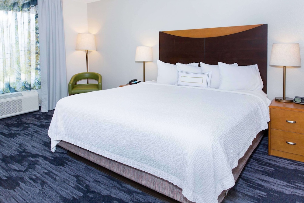 AmericInn by Wyndham Hays - photo 7