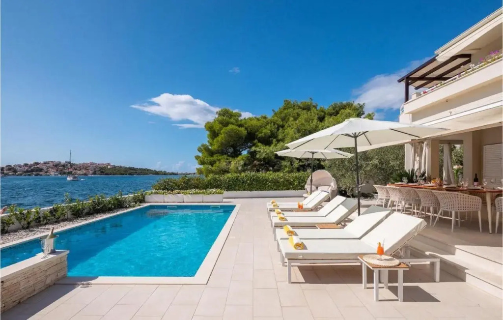 Villa Naranca — 5-Star Luxury Hotel in Split, Croatia