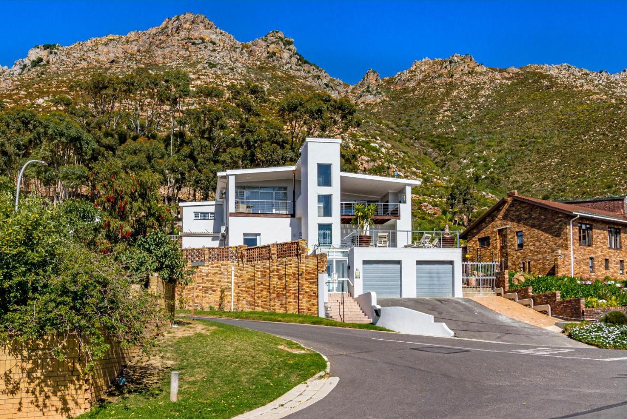 Phezulu Manor Panoramic Views Serviced Retreat — 4-Star Luxury Hotel in Cape Town, South Africa